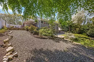 89 W Main St, Kings Park, NY 11754 - Photo 15