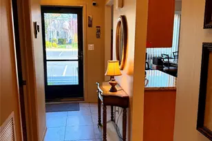 81 Stanford Ct, Wantagh, NY 11793 - Photo 9