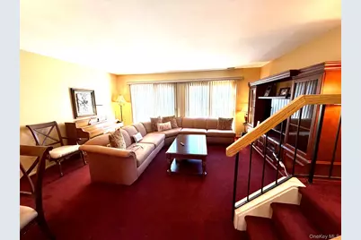 81 Stanford Court #B, Wantagh, NY 11793 - Photo 15
