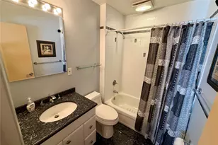 81 Stanford Ct, Wantagh, NY 11793 - Photo 23