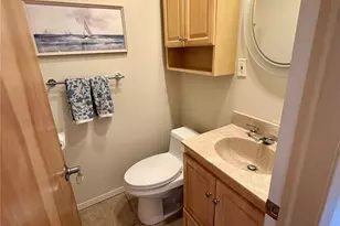 81 Stanford Ct, Wantagh, NY 11793 - Photo 11