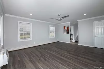 184 Hallock Road #6B1, Lake Grove, NY 11755 - Photo 3