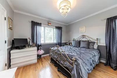 102 Davison Avenue, Oceanside, NY 11572 - Photo 9