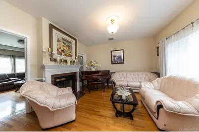 102 Davison Avenue, Oceanside, NY 11572 - Photo 7