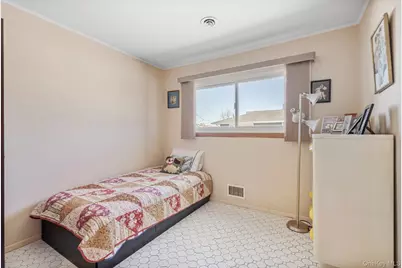 148 Harris Drive, Oceanside, NY 11572 - Photo 13