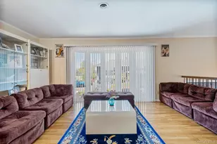 148 Harris Dr, Oceanside, NY 11572 - Photo 3