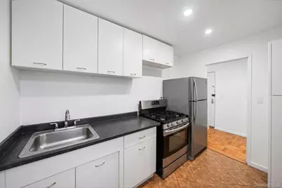 1010 Sherman Avenue #1F, Bronx, NY 10456 - Photo 13