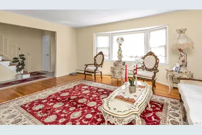 2011 Abbot Avenue, Merrick, NY 11566 - Photo 5