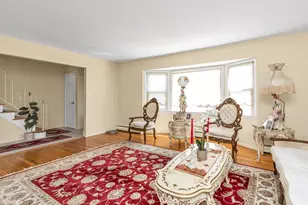 2011 Abbot Ave, Merrick, NY 11566 - Photo 5