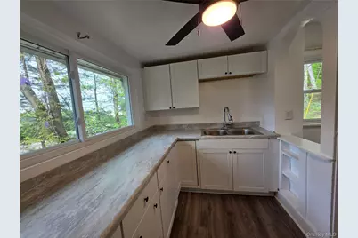 60 S Greenbush, West Nyack, NY 10994 - Photo 21