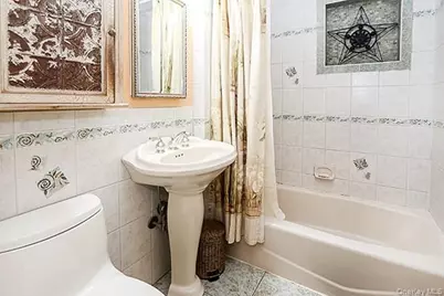 11 Craig Drive, South Huntington, NY 11746 - Photo 29