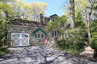 11 Craig Drive, South Huntington, NY 11746 - Photo 1