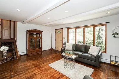 11 Craig Drive, South Huntington, NY 11746 - Photo 5