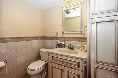 11 Craig Drive, South Huntington, NY 11746 - Photo 25