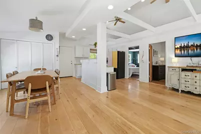 46 Beach Road, Laurel, NY 11948 - Photo 5