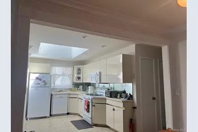 54 Alpine Court, New York, NY 10310 - Photo 9