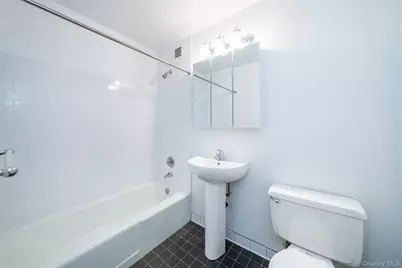 125 Lake Street #9-B South, White Plains, NY 10604 - Photo 21