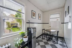 82-79 166th St, Jamaica, NY 11432 - Photo 17
