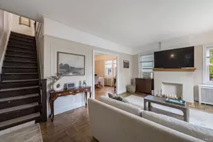 82-79 166th St, Jamaica, NY 11432 - Photo 5