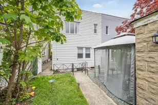 82-79 166th St, Jamaica, NY 11432 - Photo 43