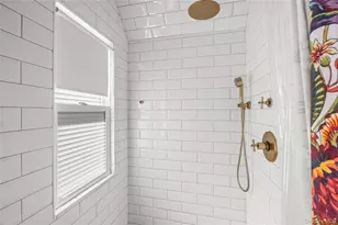 24 Beechhurst Ave, Floral Park, NY 11001 - Photo 27