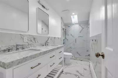 17 North Road, Great Neck, NY 11024 - Photo 17