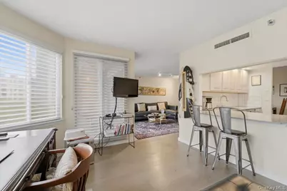 10 Stewart Place #5HW, White Plains, NY 10603 - Photo 13