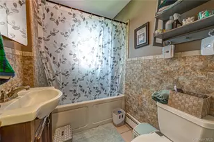 78 Cedar Oaks Ave, Farmingville, NY 11738 - Photo 7