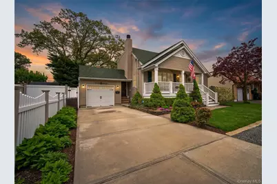 242 N 5th Street, Lindenhurst, NY 11757 - Photo 3