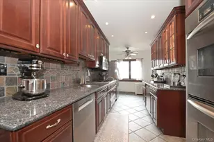 87-50 62nd Rd, Rego Park, NY 11374 - Photo 13