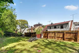 15 Halley St, Yonkers, NY 10704 - Photo 41