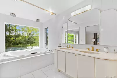 1085 Barrett Circle W, Carmel, NY 10512 - Photo 23