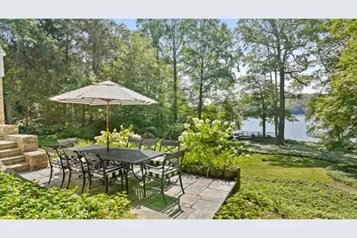 1085 Barrett Circle W, Carmel, NY 10512 - Photo 3