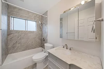 82 Elm Drive N, Levittown, NY 11756 - Photo 13