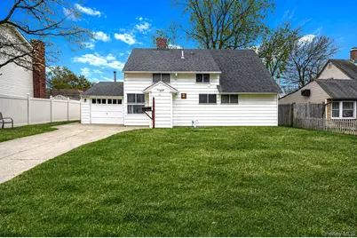 82 Elm Drive N, Levittown, NY 11756 - Photo 1