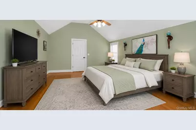 70 Featherbed Lane, Oakdale, NY 11769 - Photo 39