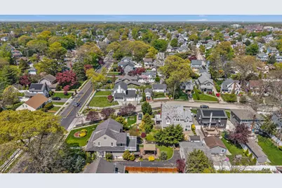 725 Scranton Avenue, East Rockaway, NY 11518 - Photo 29