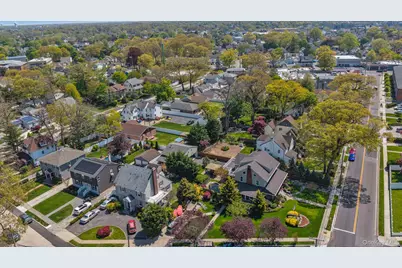 725 Scranton Avenue, East Rockaway, NY 11518 - Photo 31