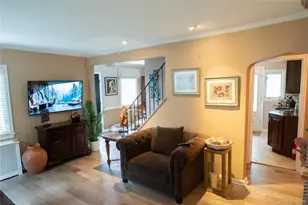 145 Wilton St, New Hyde Park, NY 11040 - Photo 7