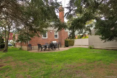 145 Wilton Street, New Hyde Park, NY 11040 - Photo 27