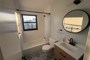25-40 Shore Blvd, Astoria, NY 11102 - Photo 15