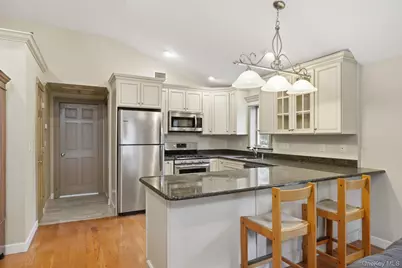 60A Union Avenue, Center Moriches, NY 11934 - Photo 35