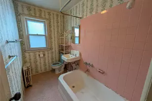 221-19 104th Ave, Queens Village, NY 11429 - Photo 7
