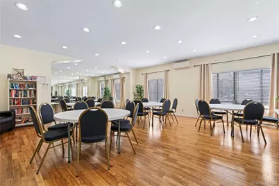 25-40 Shore Boulevard #14T, Astoria, NY 11102 - Photo 13
