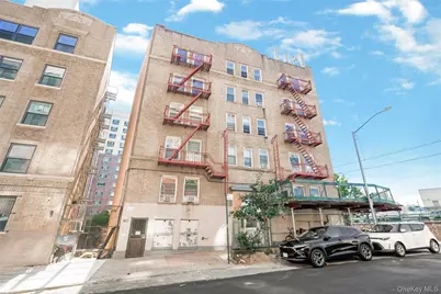 1898 Longfellow Ave #E4, Bronx, NY 10460 - Photo 1