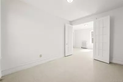 1898 Longfellow Ave #E4, Bronx, NY 10460 - Photo 5