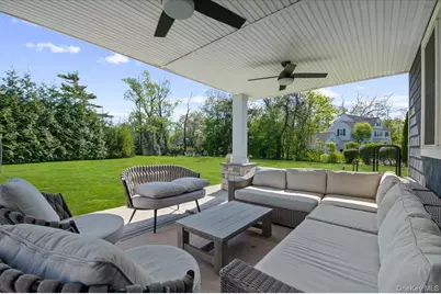 205 Hewlett Neck Road, Hewlett, NY 11598 - Photo 43