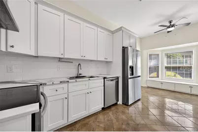 215 Summit Way, Syosset, NY 11791 - Photo 9