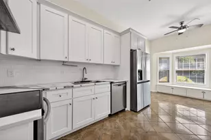 215 Summit Way, Syosset, NY 11791 - Photo 9