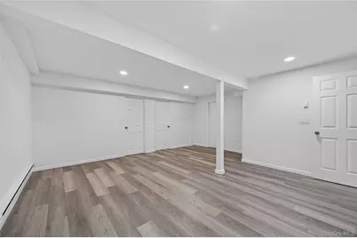 215 Summit Way, Syosset, NY 11791 - Photo 23